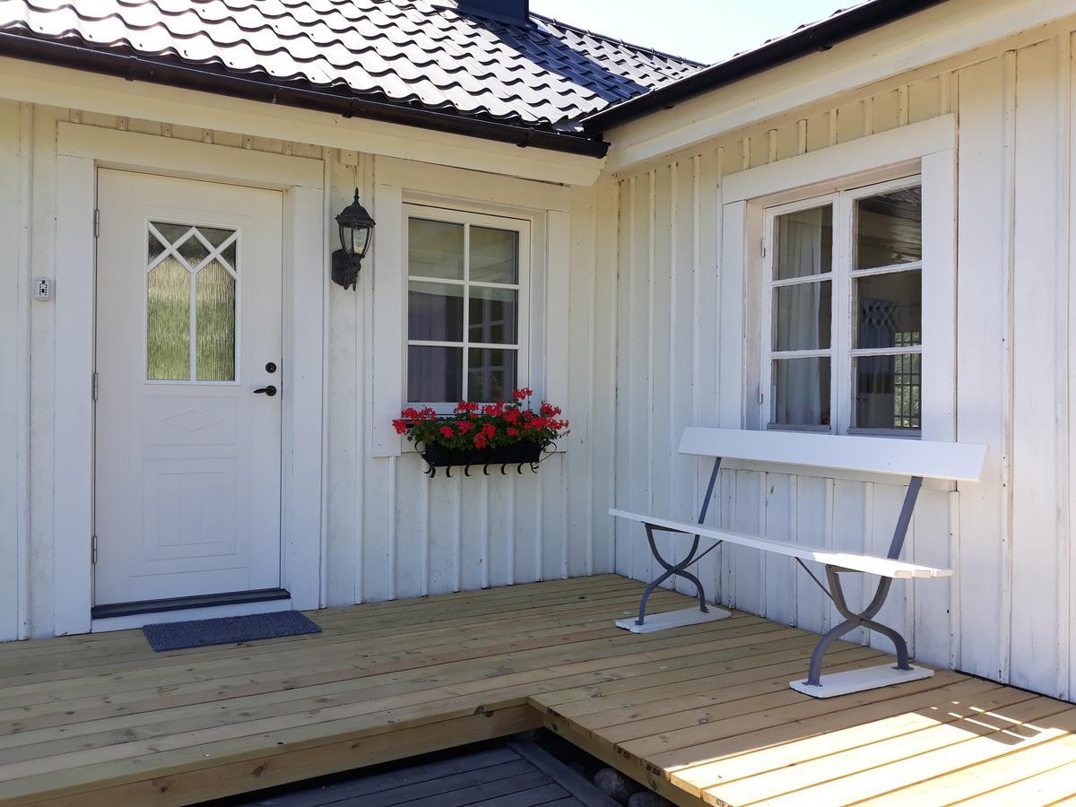 Goeta Kanal Hajstorp Toreboda Exterior photo